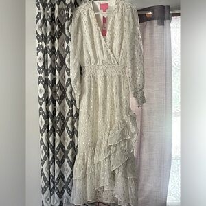 Wedding dress or nice day dress very versatile